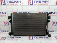 Радиатор дополнительный системы охлаждения Volkswagen Passat (B8) 5Q0121251GB
