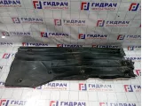 Защита антигравийная правая Volkswagen Passat (B8) 3Q0825202F