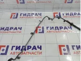 Трубка охлаждающей жидкости металлическая Volkswagen Passat CC 06J121075F