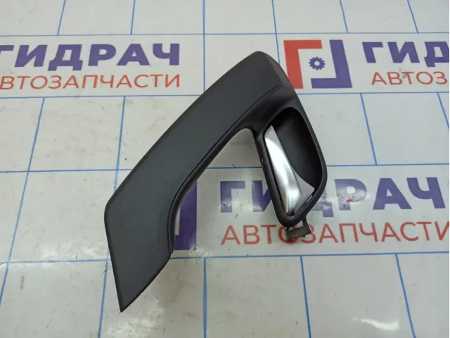 Ручка двери задней внутренняя правая Volkswagen Polo Sedan (Mk5) 6RU867180B.