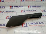 Обшивка стойки задней левой нижняя Volkswagen Polo Sedan (Mk5) 6RU867765