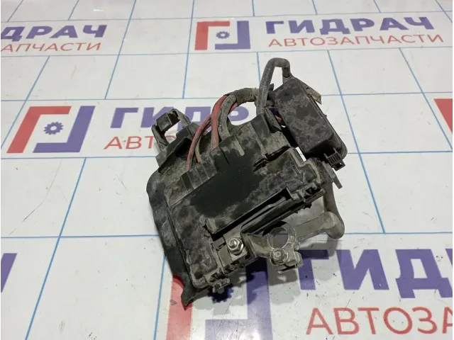 Клемма аккумулятора плюс Volkswagen Polo Sedan (Mk5) 6R0971349CB