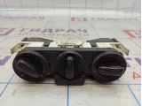 Блок управления отопителем Volkswagen Polo Sedan (Mk5) 6R0820045K.