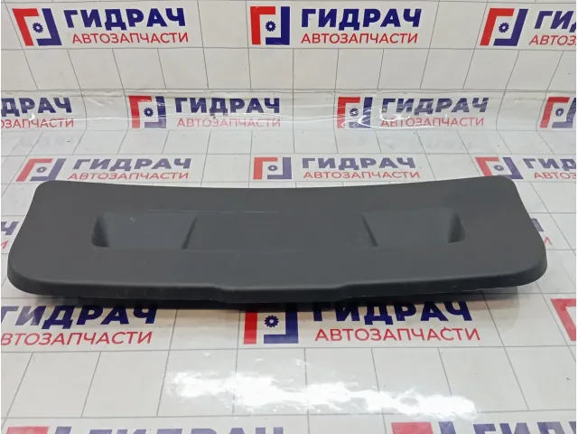 Обшивка крышки багажника Volkswagen Polo (MK5) 6RU86760582V