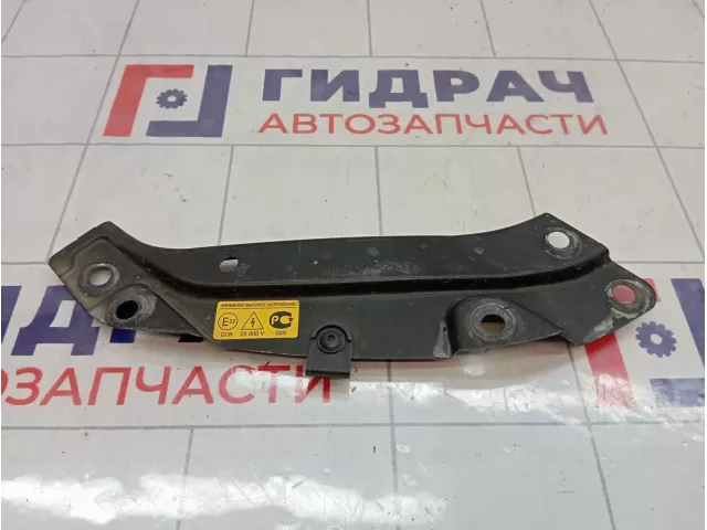 Кронштейн фар правый Volkswagen Polo (MK5) 6R0805932C