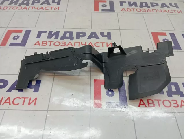 Воздуховод радиатора правый Volkswagen Polo (MK5) 6RU121284B