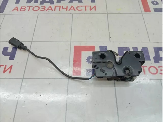 Замок капота Volkswagen Polo (MK5) 6R1823509D