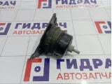 Опора двигателя правая Volkswagen Polo Sedan (Mk5) 6R0199167Q