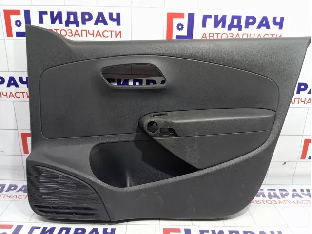 Обшивка двери передней правой Volkswagen Polo Sedan (Mk5) 6RU867012E82V