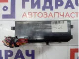 Блок предохранителей Volkswagen Polo Sedan (Mk5) 6R0937615A