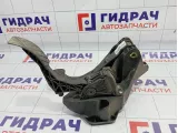 Педаль тормоза Volkswagen Polo Sedan (Mk5) 06RU721058