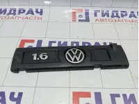 Накладка двигателя Volkswagen Polo Sedan (Mk5) 03C103935C