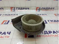 Моторчик отопителя (печки) Volkswagen Polo 6R1819015