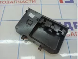 Накладка на разъем Volkswagen Polo (Mk6) 60U857367A9B9