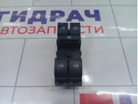 Блок управления стеклоподъемниками Volkswagen Tiguan 1K4959857B