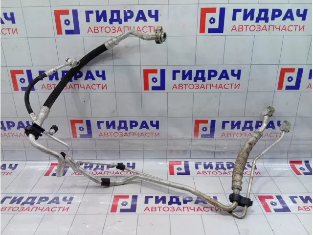 Трубка кондиционера Volkswagen Tiguan 5N0820741C
