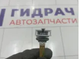 Датчик температуры воздуха Volkswagen Tiguan 4B0820539