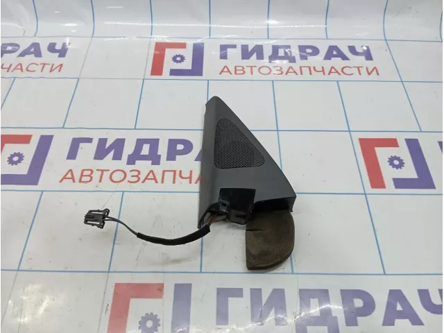 Крышка зеркала внутренняя левая Volkswagen Tiguan (NF) 5N0837973G82V