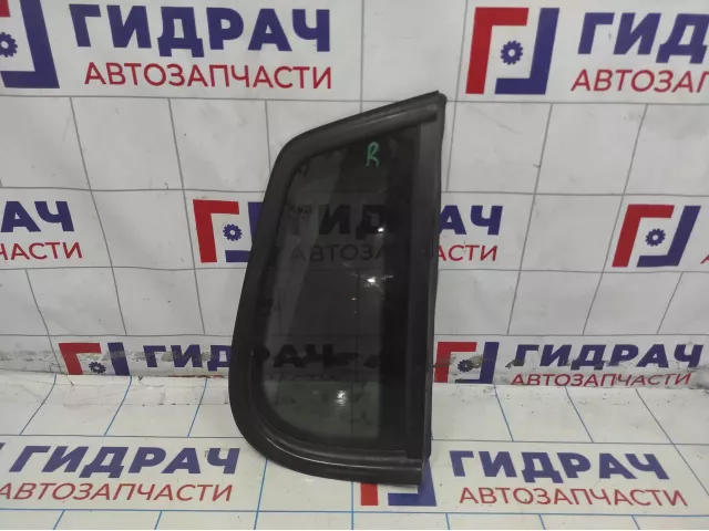 Стекло кузовное глухое правое Volkswagen Tiguan (NF) 5N0845042