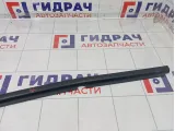 Накладка стекла заднего правого Volkswagen Tiguan 5N0839478A5AP