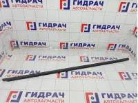 Накладка стекла переднего правого Volkswagen Tiguan 5NA837478A5AP