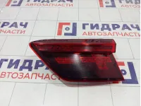 Фонарь задний внутренний правый Volkswagen Tiguan 5NA945308D