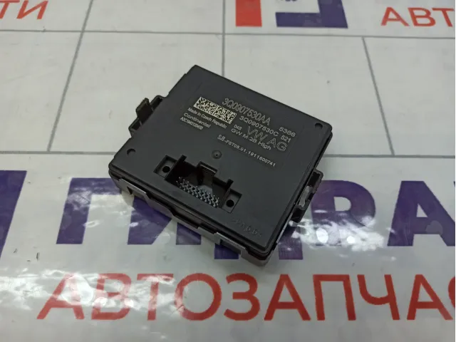 Блок электронный Volkswagen Tiguan 3Q0907530AA