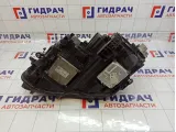 Фара правая Volkswagen Tiguan 5NB941114D