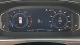 Решетка радиатора Volkswagen Tiguan 5NA853651GZLL