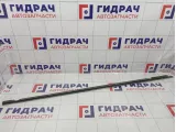 Накладка стекла переднего левого Volkswagen Touareg (GP) 7L6837475EPRP