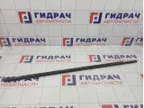 Накладка стекла заднего правого Volkswagen Touareg (GP) 7L6839476EPRP