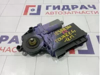 Моторчик стеклоподъемника передний правый Volkswagen Touareg (GP) 7L0959702H0SC