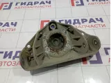 Кронштейн амортизатора переднего Volkswagen Touareg (GP) 7L0412391D