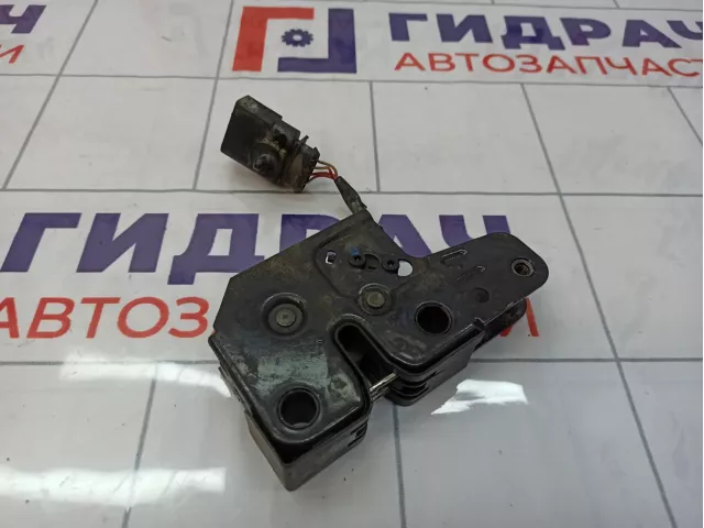 Замок капота Volkswagen Touareg (GP) 7L0823509C