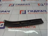 Накладка петли багажника левая Volkswagen Touareg (GP) 7L6971341T