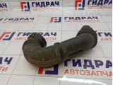 Патрубок воздушного фильтра Volkswagen Touareg (GP) 7L0129684A