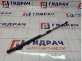 Амортизатор капота Volkswagen Touareg (GP) 7L6823359B