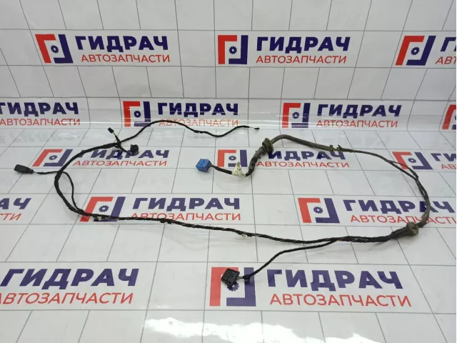 Проводка двери багажника Volkswagen Touareg (GP) 7L6971148E