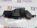 Воздуховод радиатора правый Volkswagen Touareg (GP) 7L6121334D