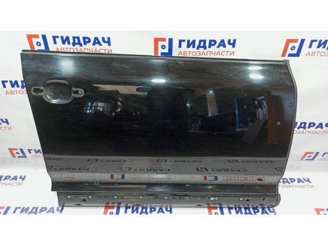 Дверь передняя правая Volkswagen Touareg 7L0831056L. Сколы.