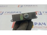 Выключатель AIRBAG Volkswagen Touareg 7L6919211.