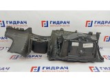 Торпедо нижняя часть Volkswagen Touareg 7L685892775R. Царапины, сломаны крепления.