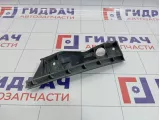 Направляющая переднего бампера правая Volkswagen Touran (1T1) 1T0807890