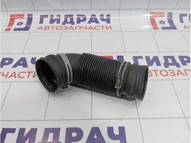 Патрубок воздушного фильтра Volkswagen Touran (1T1) 1K0129684B