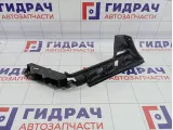 Направляющая заднего бампера левая Volkswagen Touran (1T1) 1T0807375C