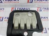 Накладка двигателя Volkswagen Touran (1T1) 03G103925BR