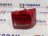 Фонарь задний наружный правый Volkswagen Touran (1T3) 1T0945096R