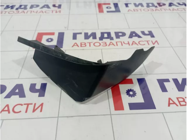 Накладка заднего правого фонаря Volkswagen Touran (1T3) 1T0945312C