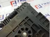 Крепление АКБ Volkswagen Touran (1T3) 1K0915333