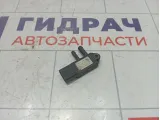 Датчик давления выхлопных газов Volkswagen Transporter 076906051A